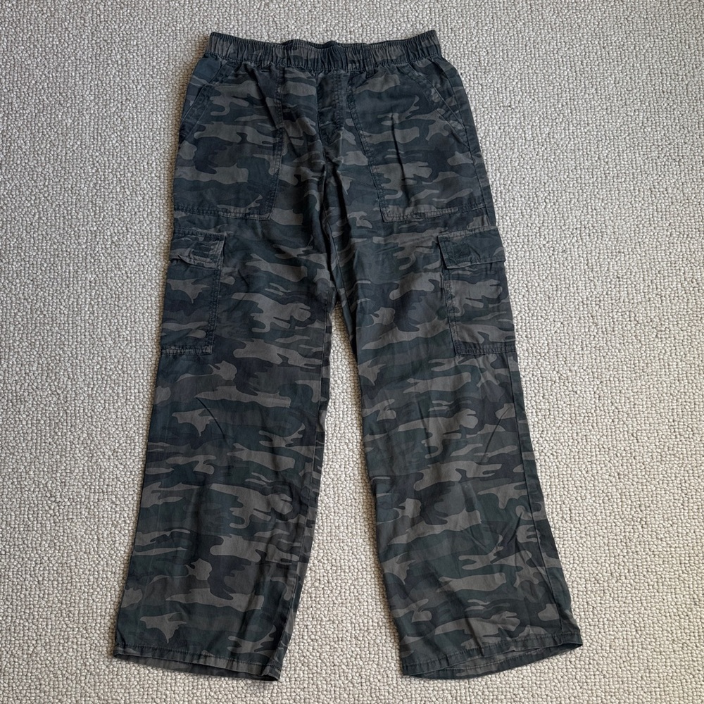 Sanctuary Women Green Camouflage Cargo Pants in Medium